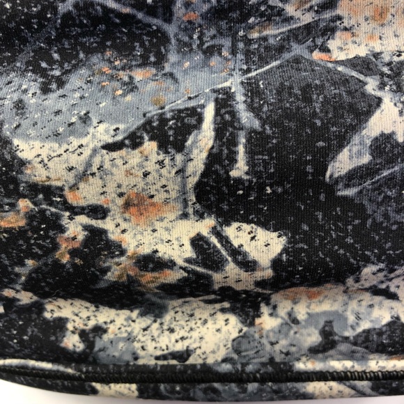 NWT LULULEMON Free to Be Bra wild Size 10 - Picture 4 of 7